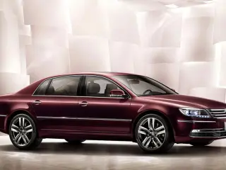 El VW Phaeton tendrá una versión ¡híbrida enchufable!