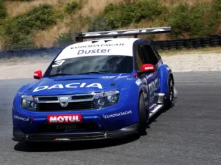 duster-no-limit-derrape