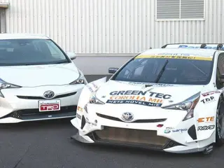 Toyota Prius GT300, así es el Prius de carreras