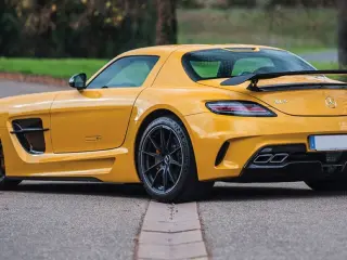 Mercedes SLS AMG Black Series cuartos
