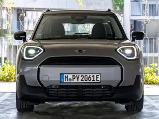 Mini Aceman con faros full LED