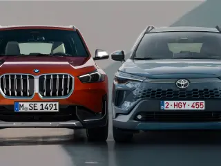 Toyota Corolla Cross vs BMW X1