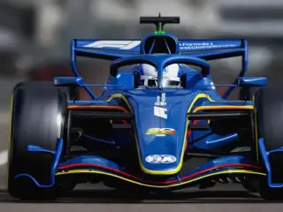 Prototipo del F1 de 2026 rodando en pista