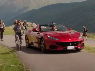 El Ferrari Portofino de la película 'Buen Camino'