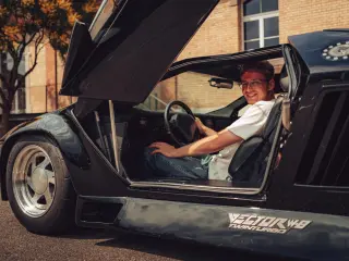 He conducido el Vector W8 Twin Turbo.