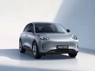 Geely EX2 , coche eléctrico más vendido en China 2025.