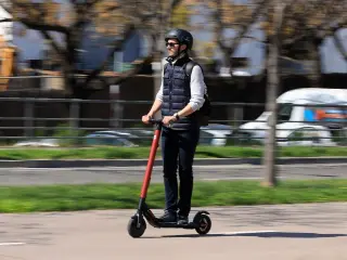 Registro, seguro y certificado para los patinetes eléctricos.