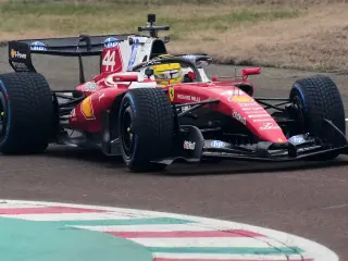 Lewis Hamilton en los test privados de Fiorano