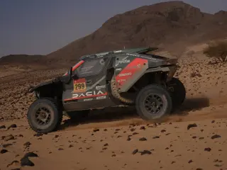 El campeón se despide del Dakar