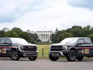 Los nuevos coches de la agencia ICE