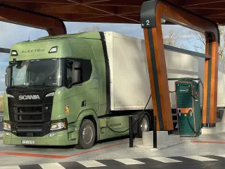 Scania R45