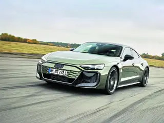 Prueba Audi RS e-tron GT