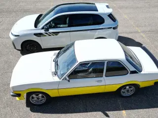El Leapmotor B10 Dynamic se encuentra con el Ascona i2000.