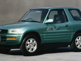 Toyota RAV4 EV primera generación.