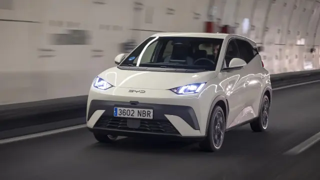 Prueba del BYD Dolphin Surf