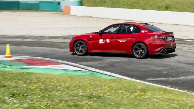 Prueba del Alfa Romeo Giulia Quadrifoglio en circuito
