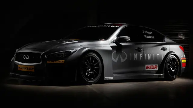 Infiniti Q50 BTCC 2015 delantero