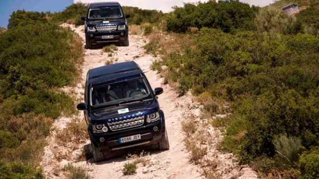 land rover discovery challenge