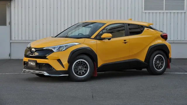 Tokio-Auto-Salón-2017-Toyota-c-hr-extreme-style