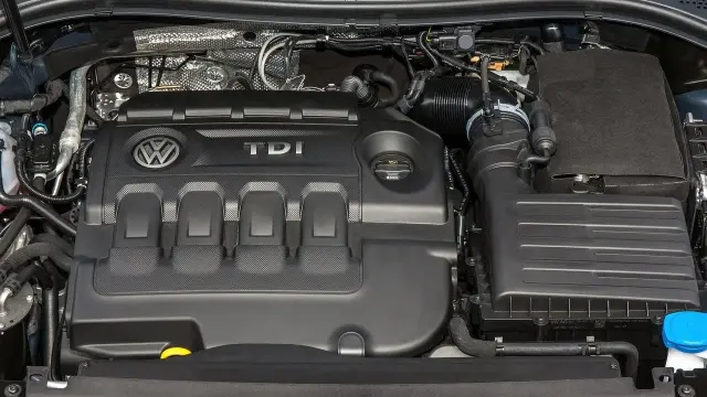 ¿Qué coche comprar en 2025? Te explicamos cuándo interesa un coche diésel y cuando no
