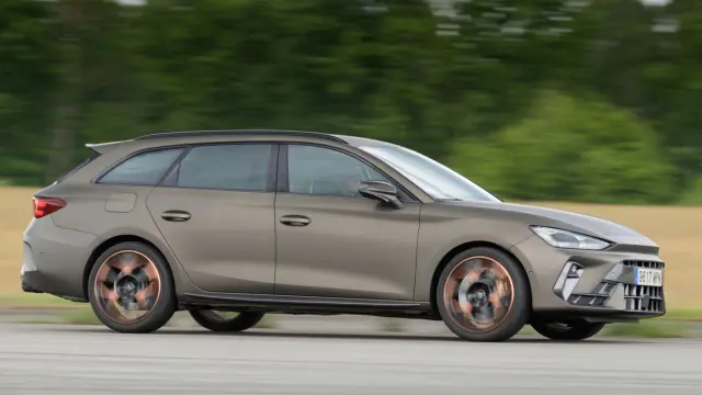He probado el Cupra Leon Sportstourer VZ, barrido.