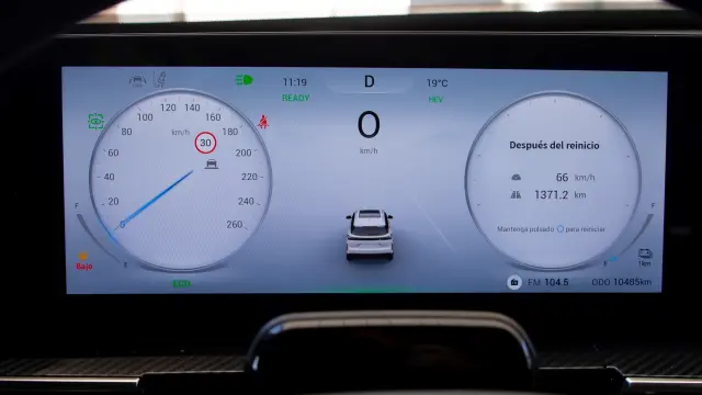 Ebro S700 PHEV