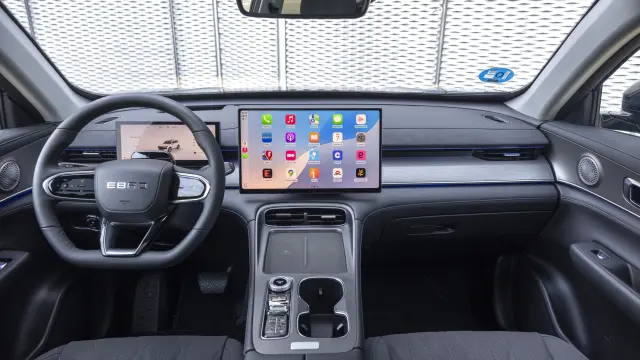 Prueba del Ebro s800 PHEV