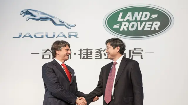 Dr. Ralf Speth, Jaguar Land Rover Chief Executive Officer and Mr Yin Tongyao Chairman and Chief Executive Officer Chery Autombile Company Ltd