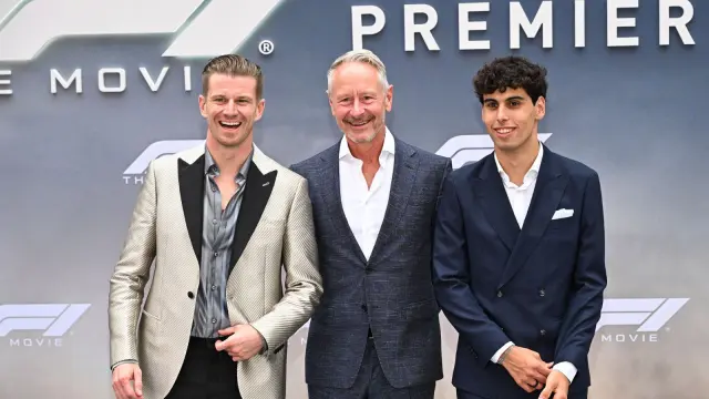 Nico Hulkenberg, Jonathan Wheatley y Gabriel Bortoleto en la alfombra roja de la premiere de F1: La Película