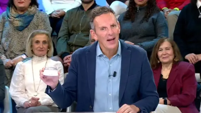Joaquín Prat, durante el programa 'El Tiempo Justo', debatiendo sobre la baliza v16