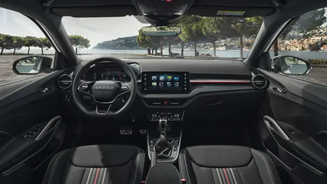 Interior del Skoda Fabia 130
