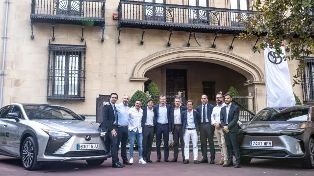 Imagen oficial de la prolongación de patrocinio de Toyota al Athletic Club de Bilbao