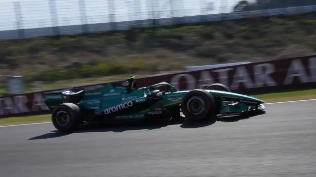 Fernando Alonso ya se ha subido al monoplaza en los Libres 2 de Japón