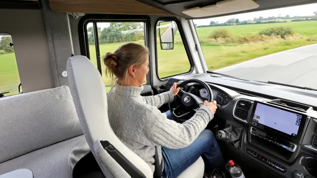 He probado la autocaravana Dethleffs Trend I 7057 EBL.