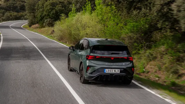 Prueba del Cupra Born VZ