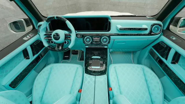 El interior del Monsory Azura.