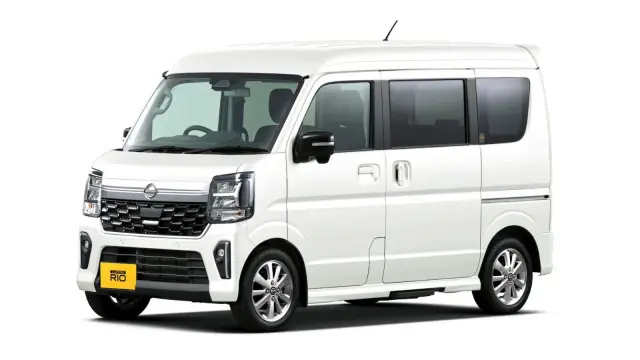 Nissan Clipper Van