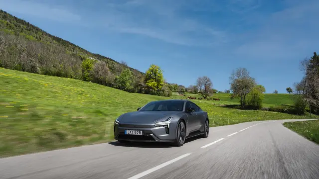 Polestar 5 Performance