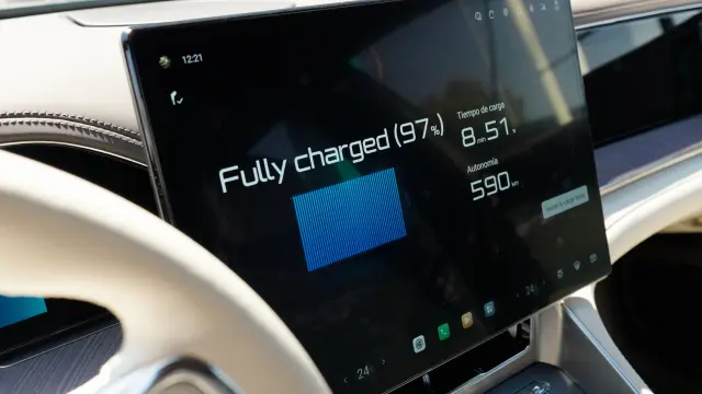 La tecnología flash charging de BYD es capaz de cargar más del 90% del coche en menos de 10 minutos.
