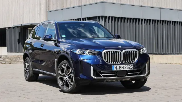 Antiguos trabajadores de BMW en Rusia fabrican X5, X6 y X7 con las piezas que sobraron.
