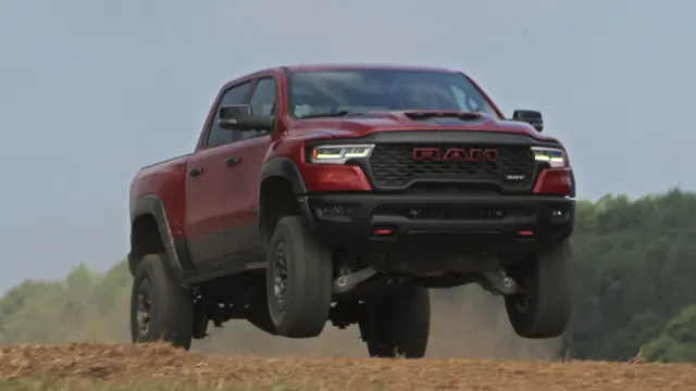 Ram V8 777CV