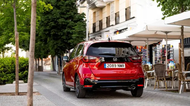 Se mueve solo con motor híbrido