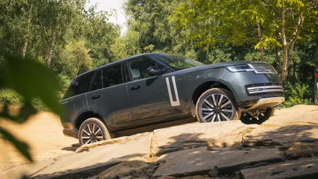 Range Rover Electric