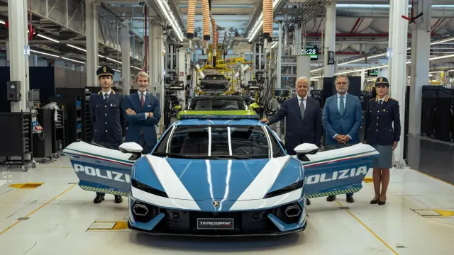 El nuevo Lamborghini Temerario que utilizará la policía italiana.