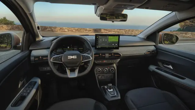 Dacia Sandero Hybrid 155