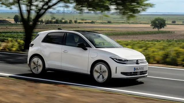 Volkswagen vende en Alemania más coches eléctricos que de combustión y eso es un problema para la fábrica de Wolfsburgo.
