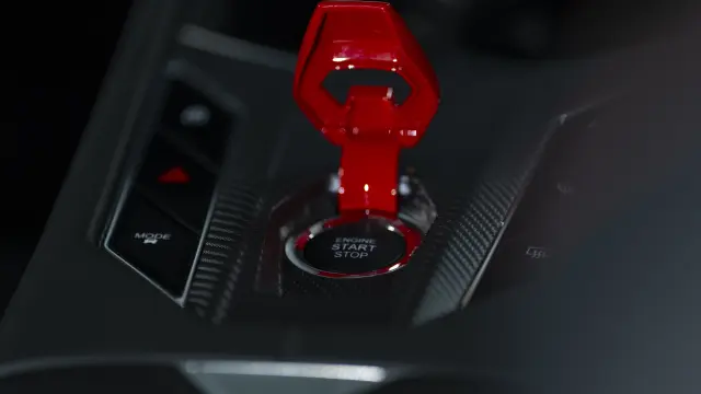 Omoda 4