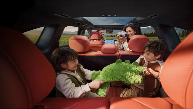 BYD ATTO 8