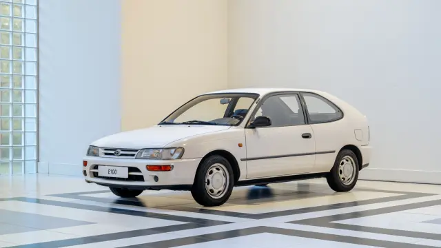 Toyota Corolla E100