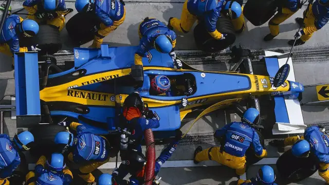 Parada en boxes de un Renault F1.